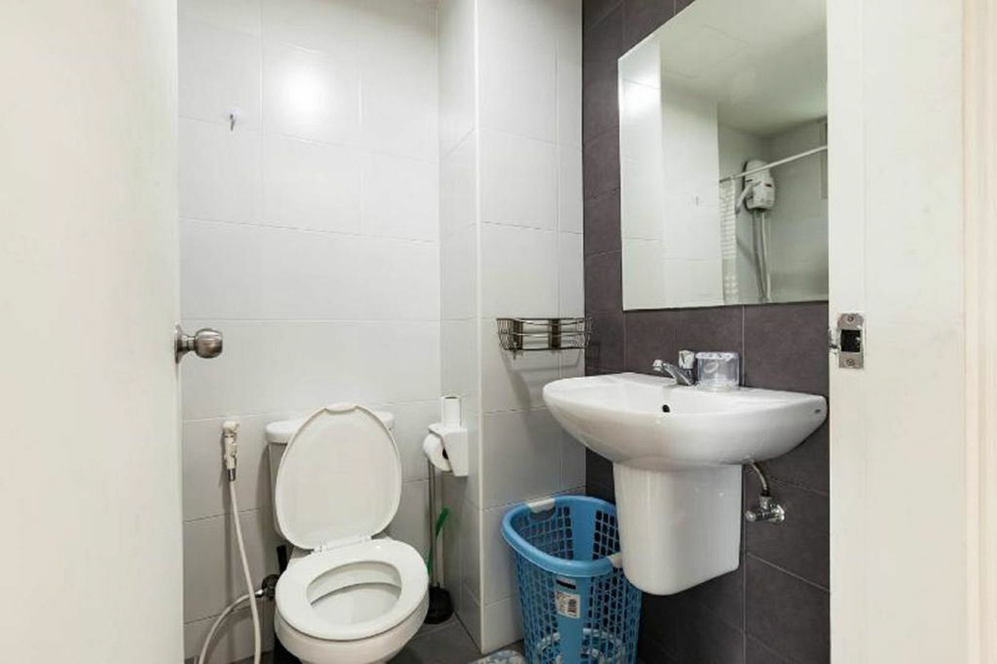 1Br Condo 5 Min To Bts 1000Mbps Fiber Wi-Fi バンコク都 エクステリア 写真